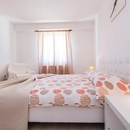 Xenia & Desiderio Apartment *