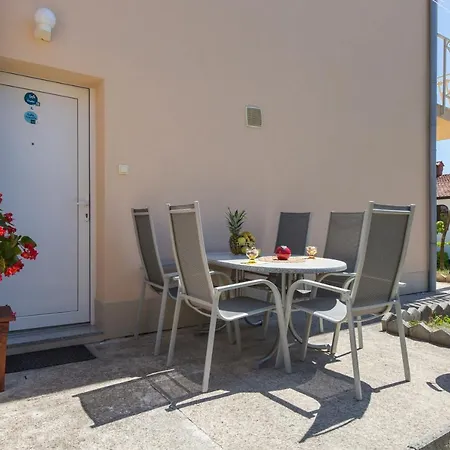 Xenia & Desiderio Apartment
